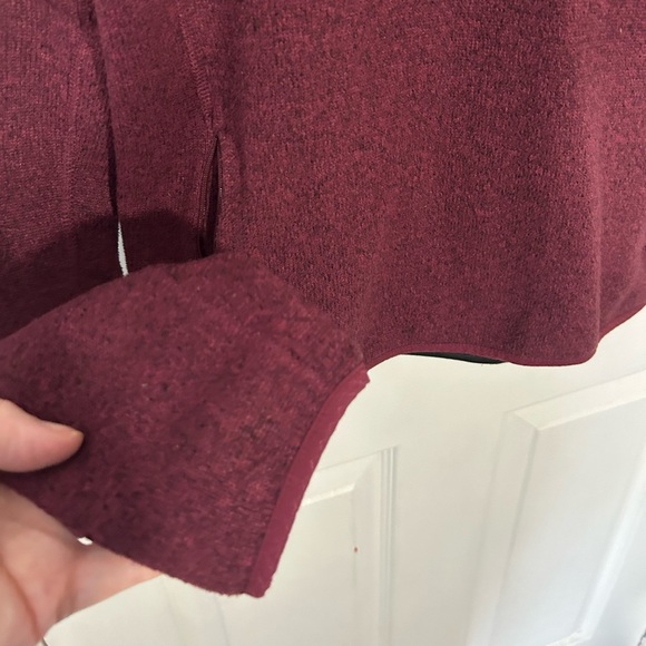 The North Face Crescent Sunshine Fleece Hoodie pullover Size Medium. Burgundy - Picture 7 of 14